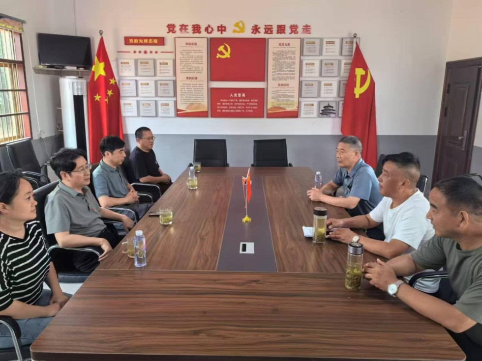 2.市科协开展“用心帮扶促发展 风清气正践初心”主题党日活动.png