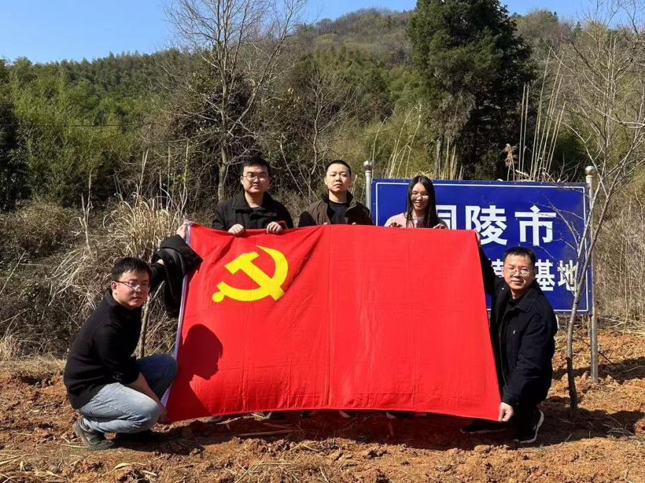 5.市招商服务中心.jpg