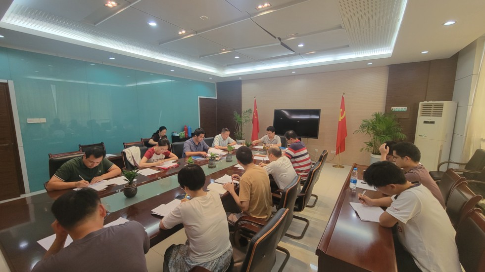 1.市地震局深入贯彻中央八项规定精神.jpg